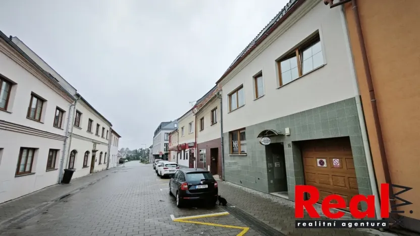 Pronájem kanceláře, Hustopeče, Mrštíkova, 15 m2