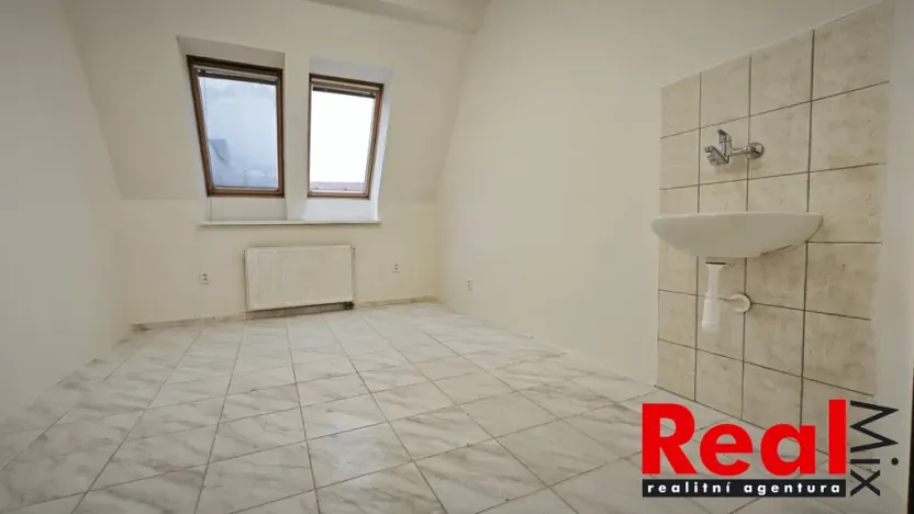 Pronájem kanceláře, Hustopeče, Mrštíkova, 15 m2