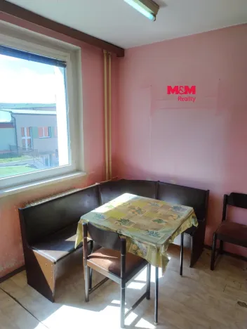 Prodej bytu 3+1, Ryžoviště, nám. Míru, 80 m2