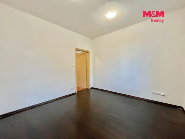 Pronájem bytu 2+1, Louny, Nerudova, 55 m2