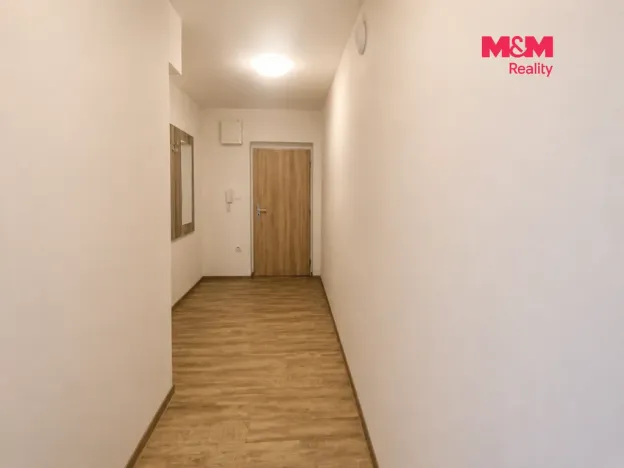 Pronájem bytu 1+1, Hradec Králové - Pražské Předměstí, Vocelova, 43 m2
