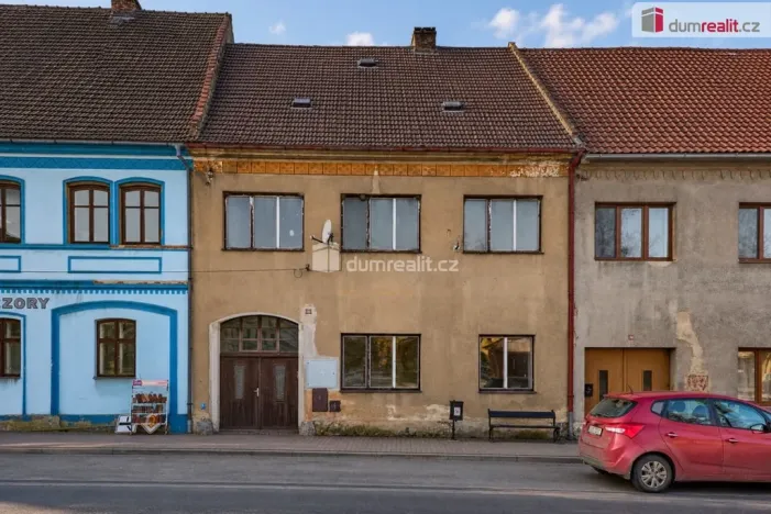 Prodej rodinného domu, Kravaře, náměstí, 200 m2
