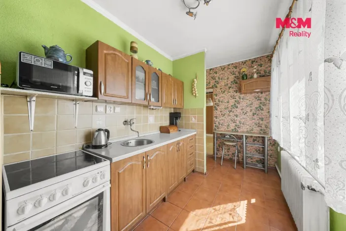 Prodej bytu 3+1, Janská, 80 m2
