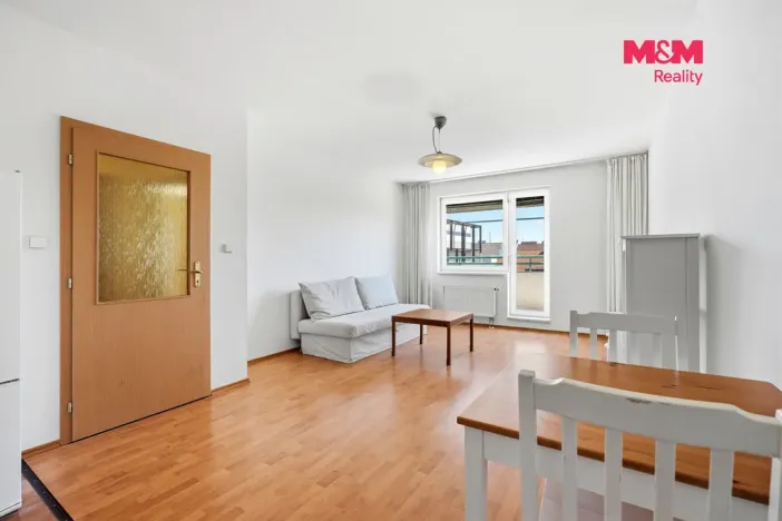 Prodej bytu 2+kk, Praha, Na břehu, 56 m2