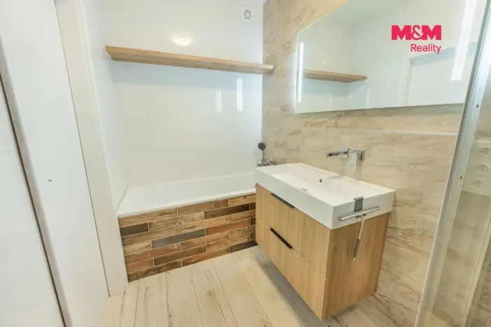Pronájem bytu 3+1, Hostouň, U Tvrze, 70 m2