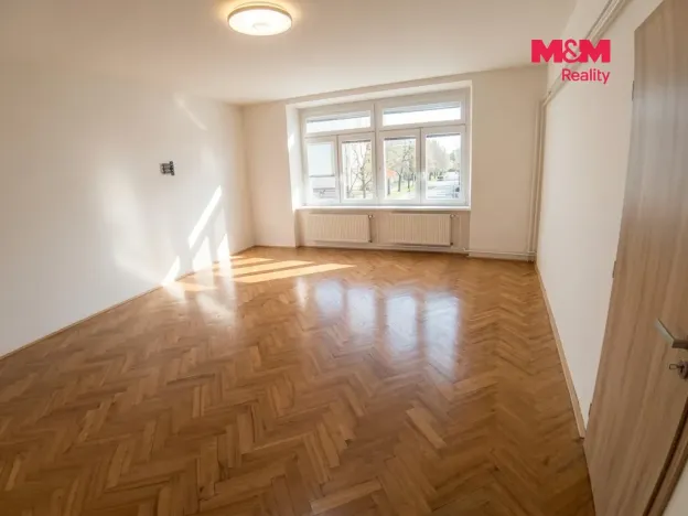 Pronájem bytu 3+1, Opava, Krnovská, 120 m2