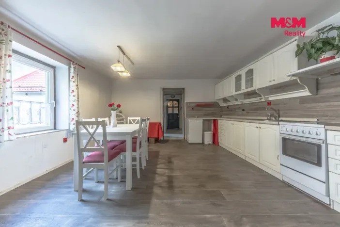 Prodej rodinného domu, Šluknov, Dr. Edvarda Beneše, 140 m2