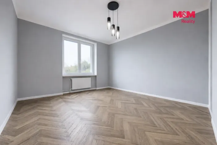 Prodej bytu 3+1, Bukovany, 84 m2