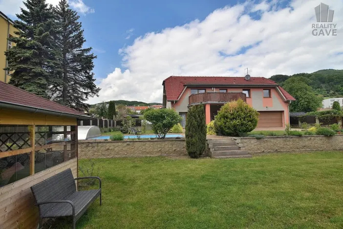 Prodej rodinného domu, Krupka, Letná, 212 m2