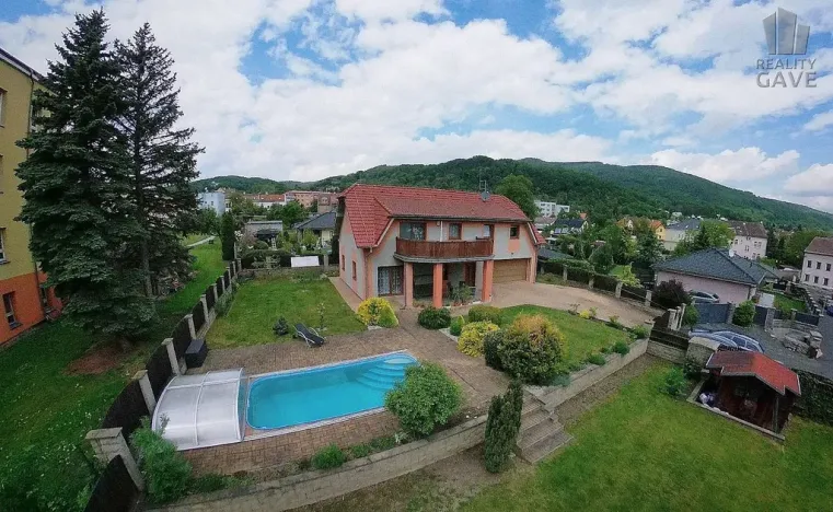 Prodej rodinného domu, Krupka, Letná, 212 m2