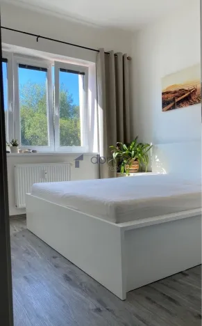 Pronájem bytu 2+kk, Praha, Karlovarská, 42 m2