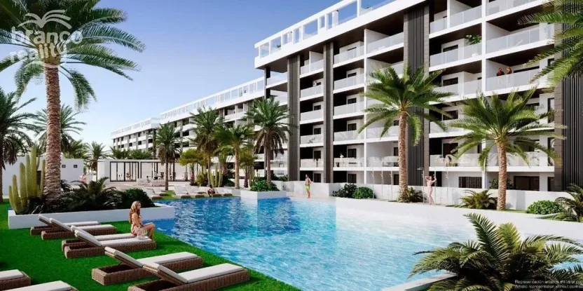 Prodej bytu 4+kk, Torrevieja, Alicante, Španělsko, 96 m2