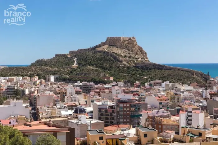 Prodej bytu 3+kk, Alicante, Španělsko, 83 m2