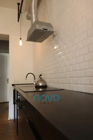 Pronájem bytu 3+kk, Praha, Zenklova, 76 m2