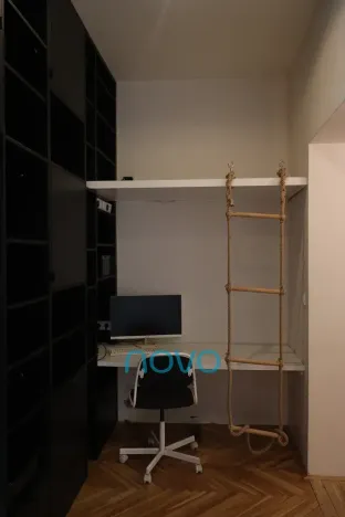 Pronájem bytu 3+kk, Praha, Zenklova, 76 m2