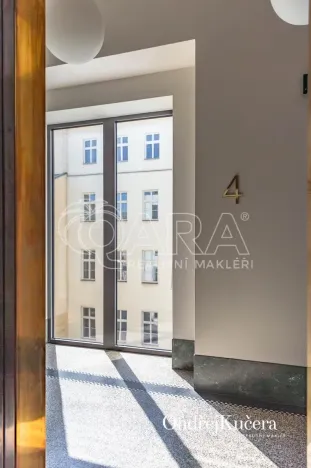 Prodej bytu 2+kk, Praha - Nové Město, Dlážděná, 61 m2