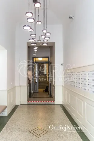 Prodej bytu 2+kk, Praha - Nové Město, Dlážděná, 61 m2