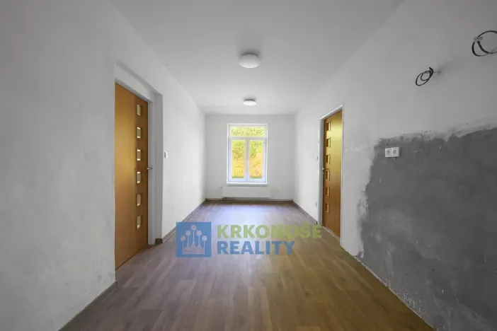 Pronájem bytu 2+1, Stará Paka, Tovární, 60 m2