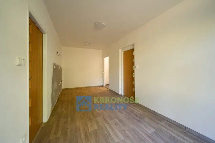 Pronájem bytu 2+1, Stará Paka, Tovární, 60 m2
