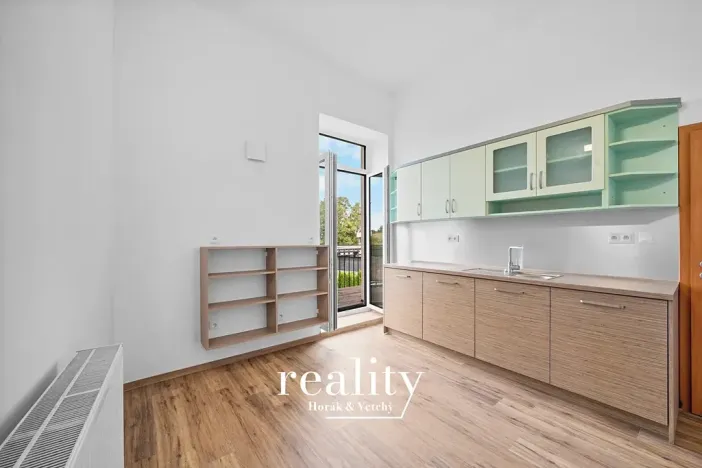 Pronájem bytu 2+1, Jihlava, Na Bělidle, 76 m2