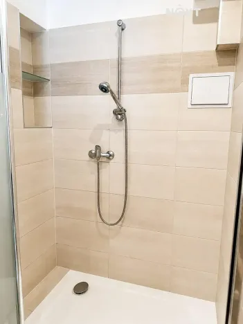 Pronájem bytu 2+kk, Plzeň, Čechova, 48 m2