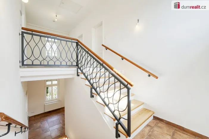 Pronájem bytu 2+kk, Mariánské Lázně - Úšovice, Palackého, 50 m2