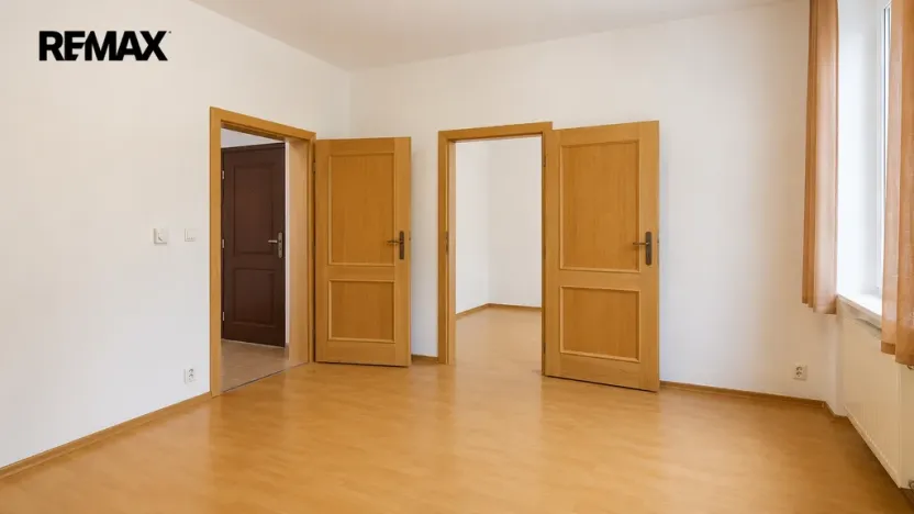 Pronájem bytu 3+1, Karlovy Vary, Lázeňská, 76 m2