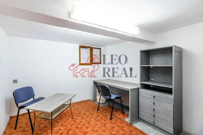 Pronájem kanceláře, Praha - Strašnice, Kounická, 34 m2