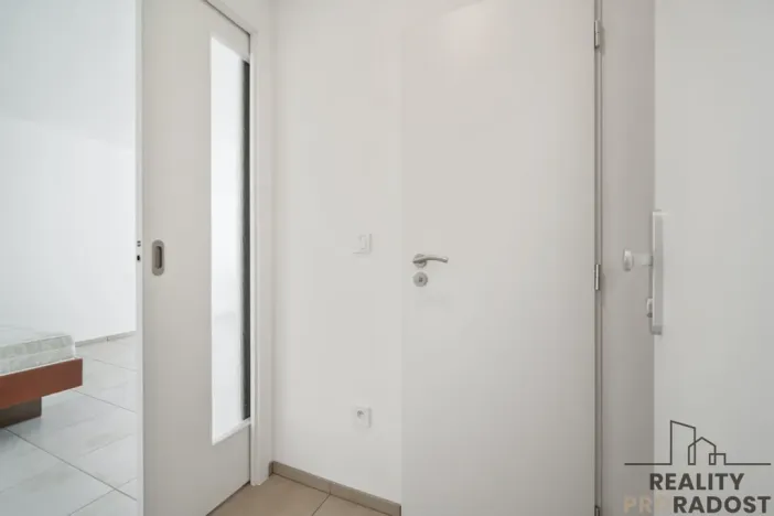 Pronájem bytu 1+kk, Pardubice, Jiráskova, 40 m2