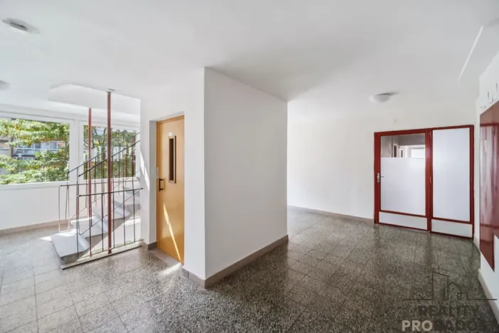 Pronájem bytu 1+kk, Pardubice, Jiráskova, 40 m2
