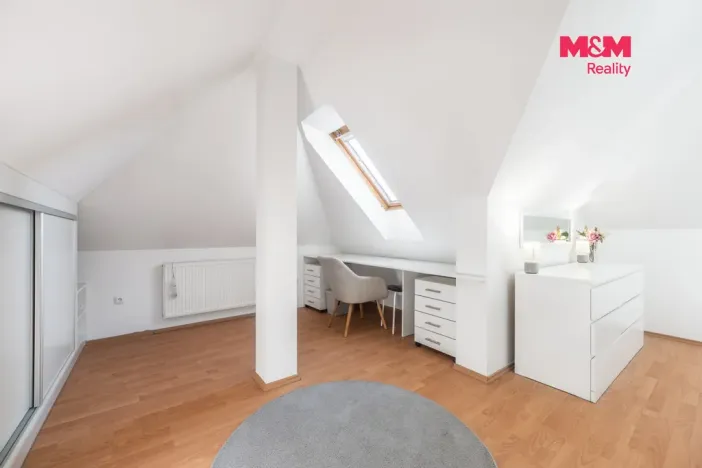 Prodej komerční nemovitosti, Luhačovice, Masarykova, 180 m2
