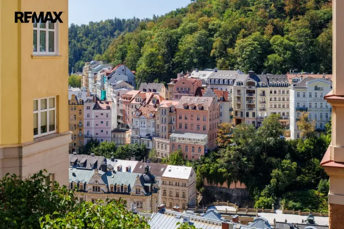 Prodej ubytování, Karlovy Vary, Zámecký vrch, 350 m2