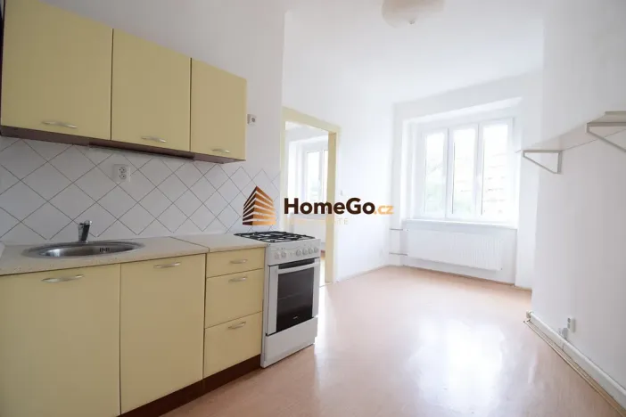Pronájem bytu 2+kk, Praha - Nusle, Žateckých, 47 m2