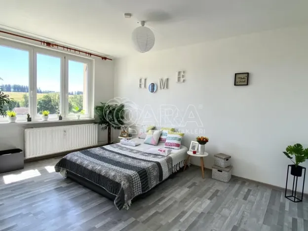 Pronájem bytu 2+1, Dřevohryzy, 55 m2
