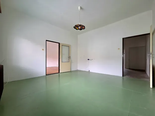 Prodej rodinného domu, Holasice, 182 m2