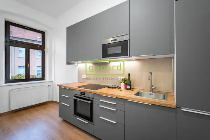Pronájem bytu 3+kk, Chrudim - Chrudim II, Novoměstská, 53 m2