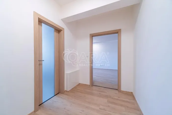 Pronájem bytu 2+kk, Kralupy nad Vltavou, Náměstí G. Karse, 55 m2