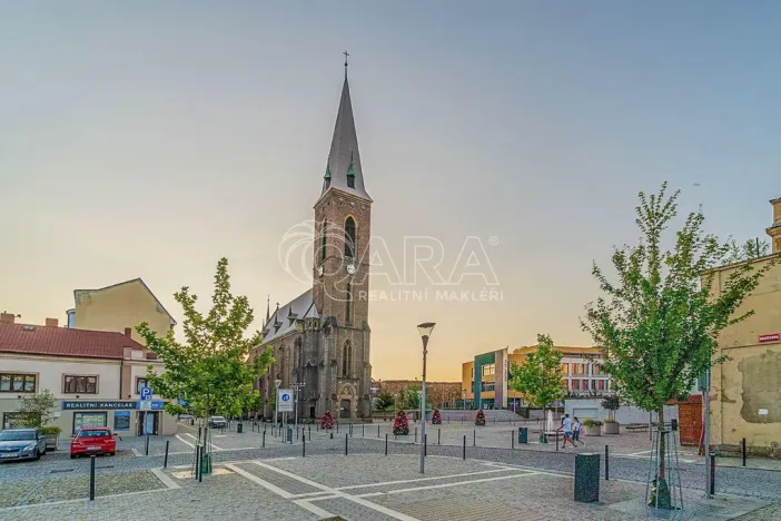 Pronájem bytu 2+kk, Kralupy nad Vltavou, Náměstí G. Karse, 55 m2
