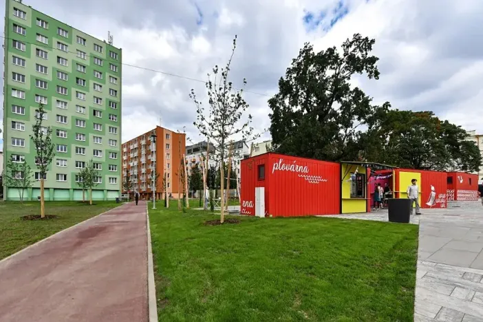 Pronájem obchodního prostoru, Brno, Mendlovo náměstí, 52 m2