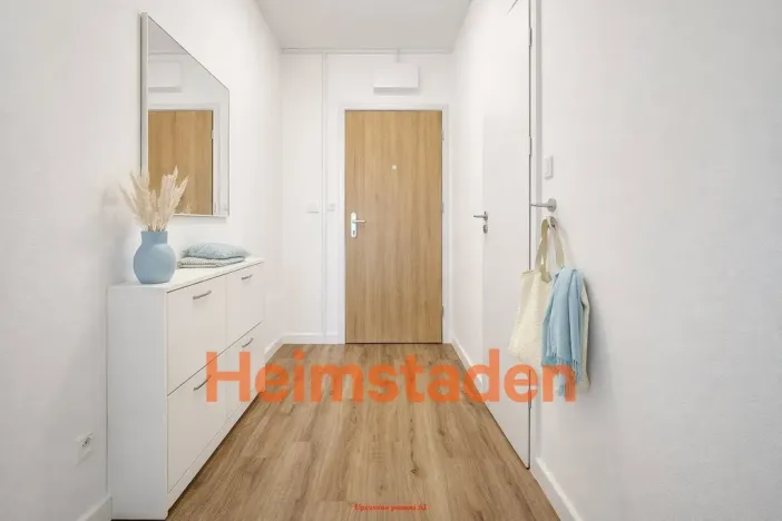 Pronájem bytu 1+kk, Frýdek-Místek - Místek, Československé armády, 28 m2
