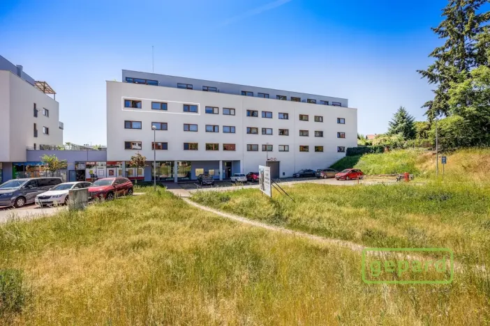 Prodej bytu 3+kk, Mníšek pod Brdy, Ke škole, 73 m2