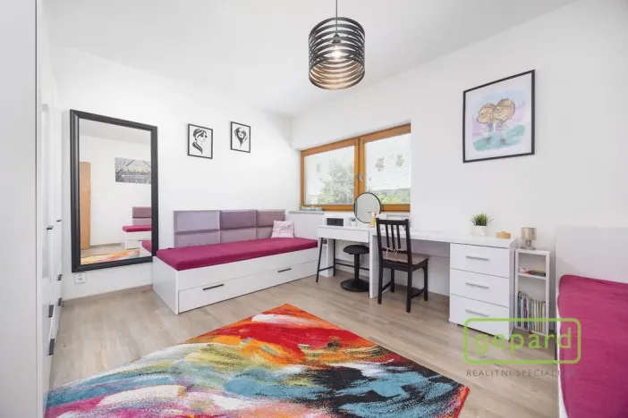 Prodej bytu 3+kk, Mníšek pod Brdy, Ke škole, 73 m2