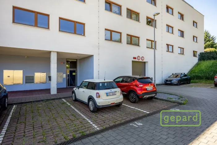 Prodej bytu 3+kk, Mníšek pod Brdy, Ke škole, 73 m2
