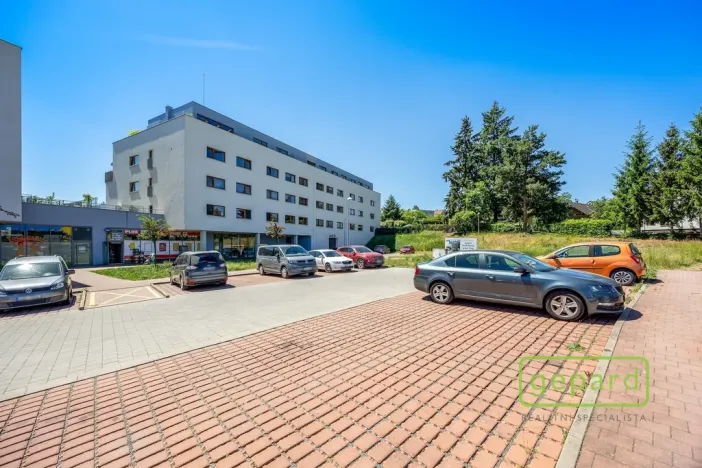 Prodej bytu 3+kk, Mníšek pod Brdy, Ke škole, 73 m2