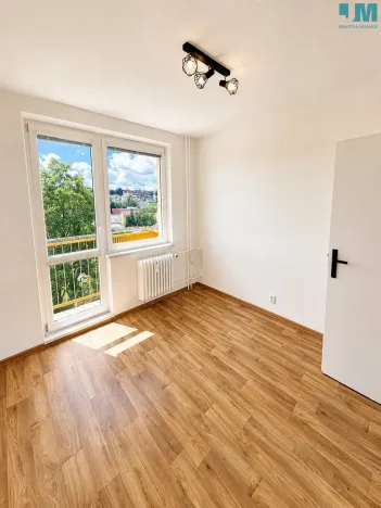 Prodej bytu 3+1, Třebíč, Obránců míru, 75 m2