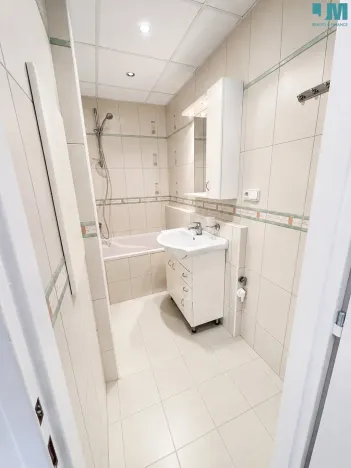 Prodej bytu 3+1, Třebíč, Obránců míru, 75 m2