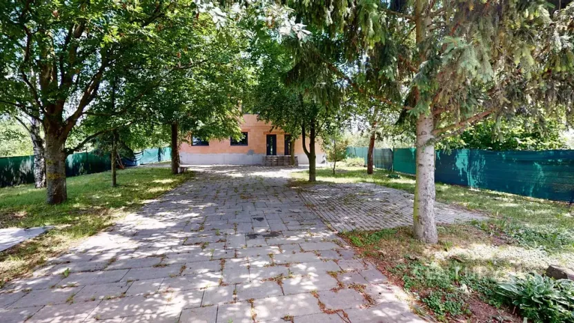 Prodej rodinného domu, Ivaň, 319 m2