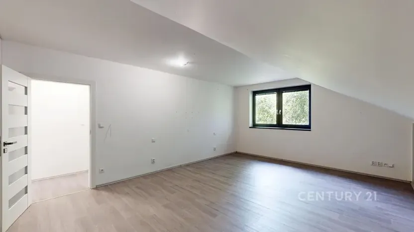 Prodej rodinného domu, Ivaň, 319 m2