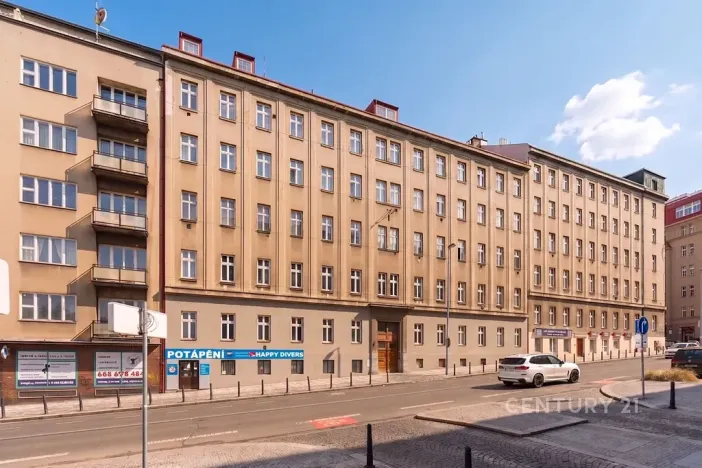 Prodej bytu 3+1, Praha - Holešovice, Veletržní, 100 m2
