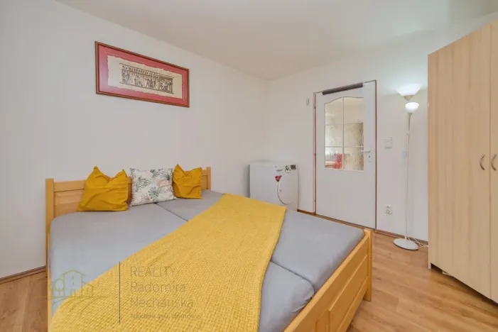 Prodej rodinného domu, Hovorčovice, Stará náves, 118 m2
